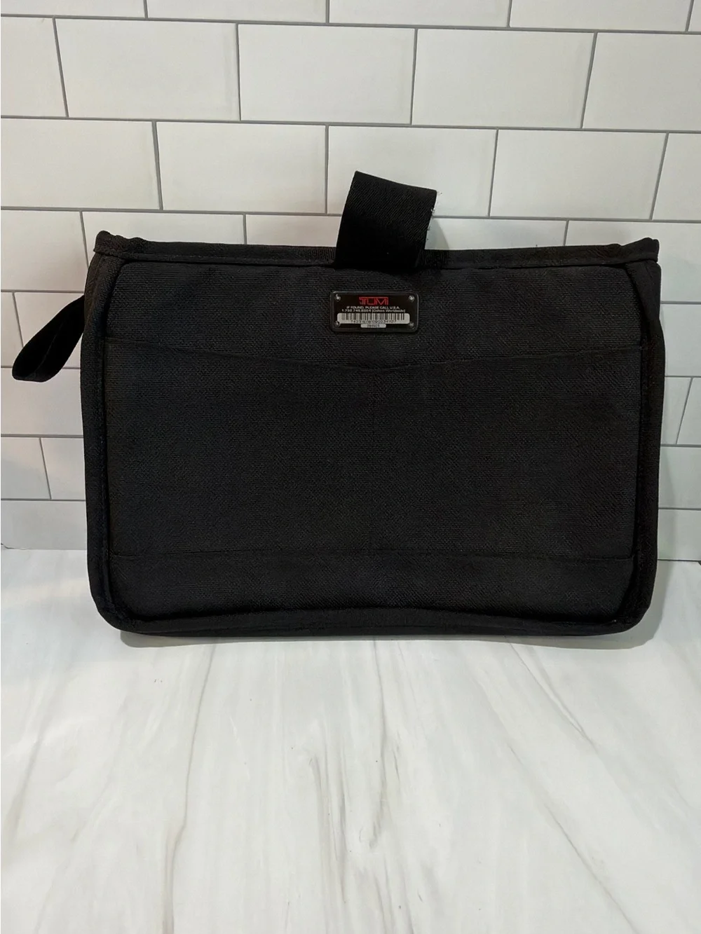 TUMI BLACK LAPTOP SLEEVE CAREER OFFICE TRAVEL